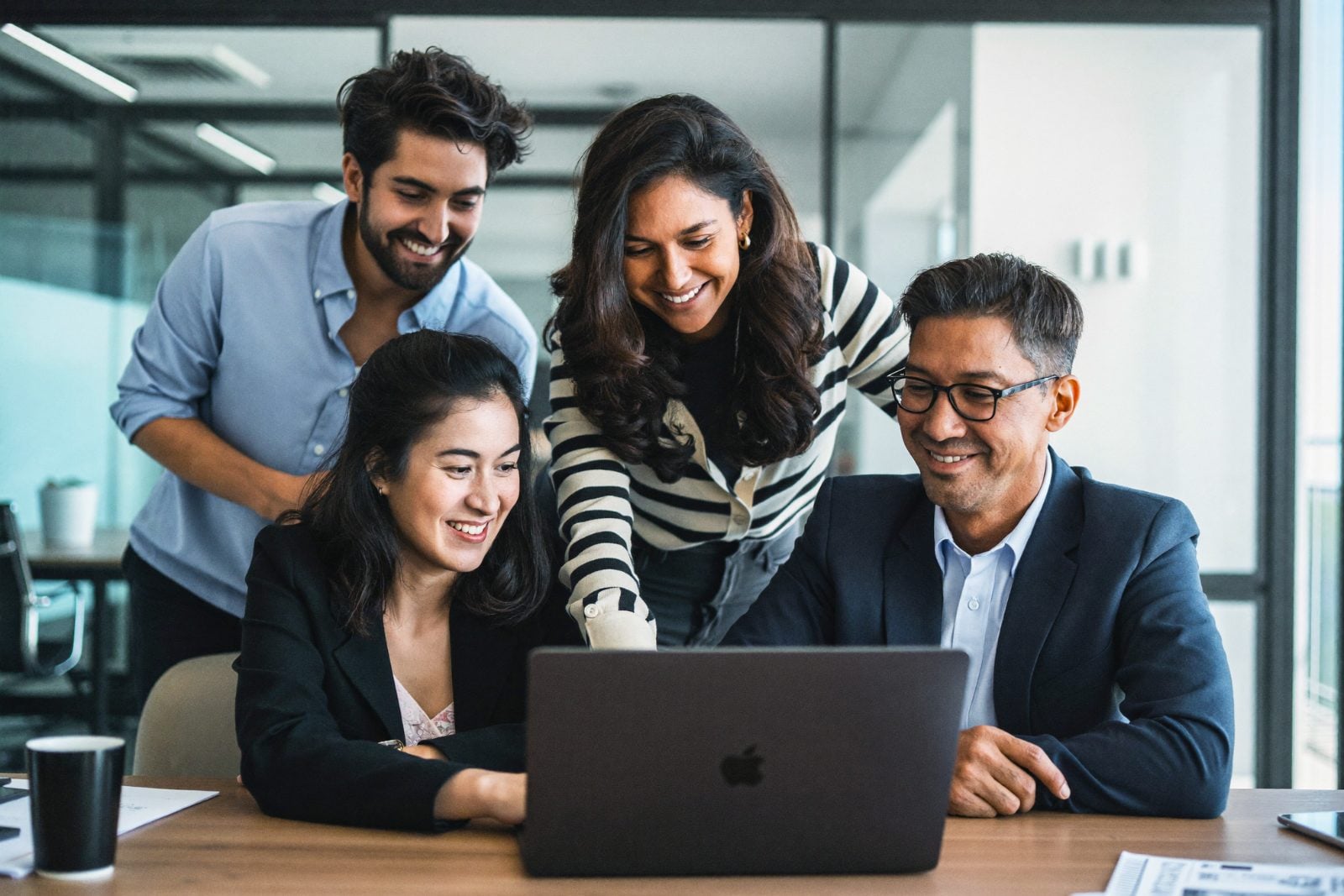 Equipo Informat acompañando a clientes